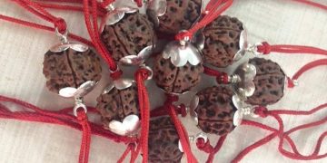 ருத்ராட்சம் அணிவதால் அடையும் பயன்கள்!