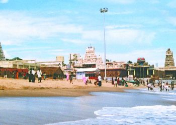 திருச்செந்தூர் சுப்பிரமணியசுவாமி கோவில் நடை திறப்பு… பக்தர்கள் ஆர்வத்துடன் தரிசனம்