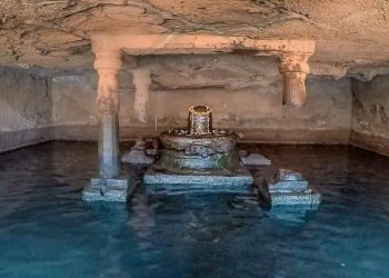 கேதரேஷ்வர் குகை