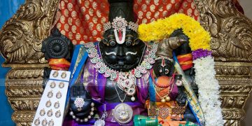 கடன் பிரச்சனை தீர்க்கும் லட்சுமி நரசிம்ம ஸ்தோத்திரம்